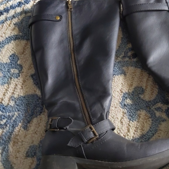 Black riding boots - Picture 2 of 3